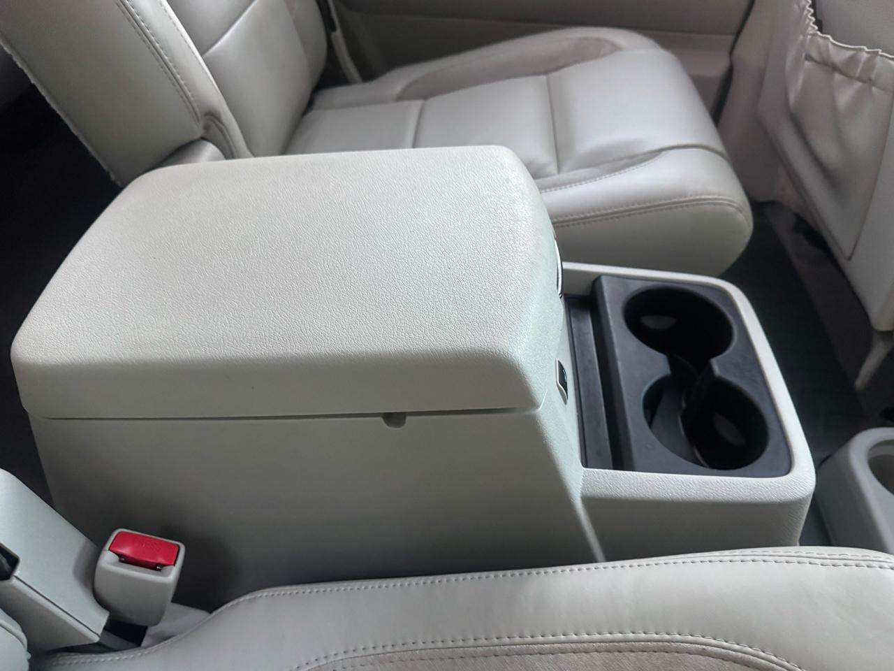 Chrysler Aspen Limited 4WD 2008