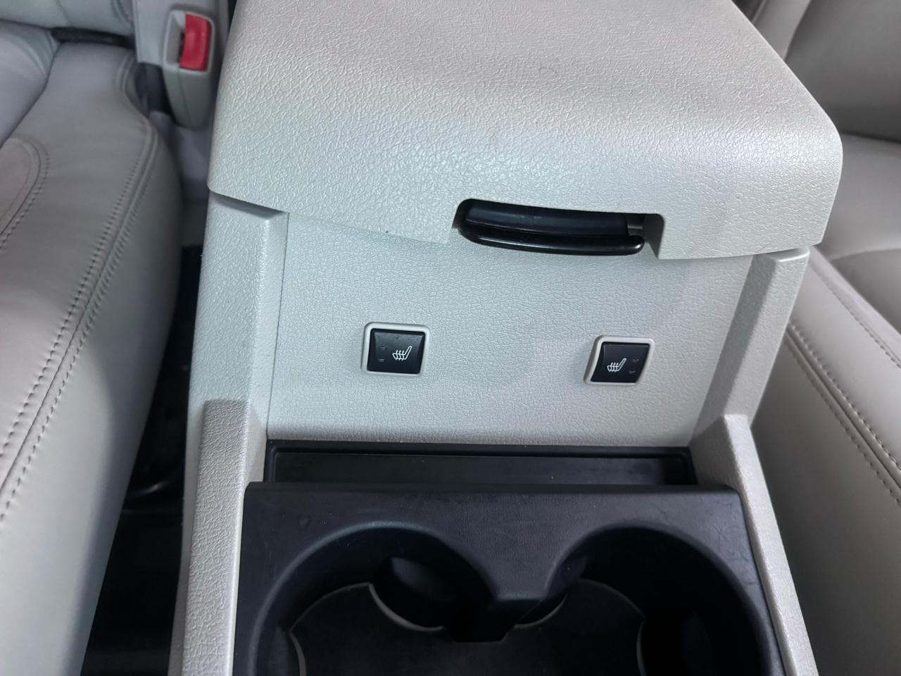Chrysler Aspen Limited 4WD 2008
