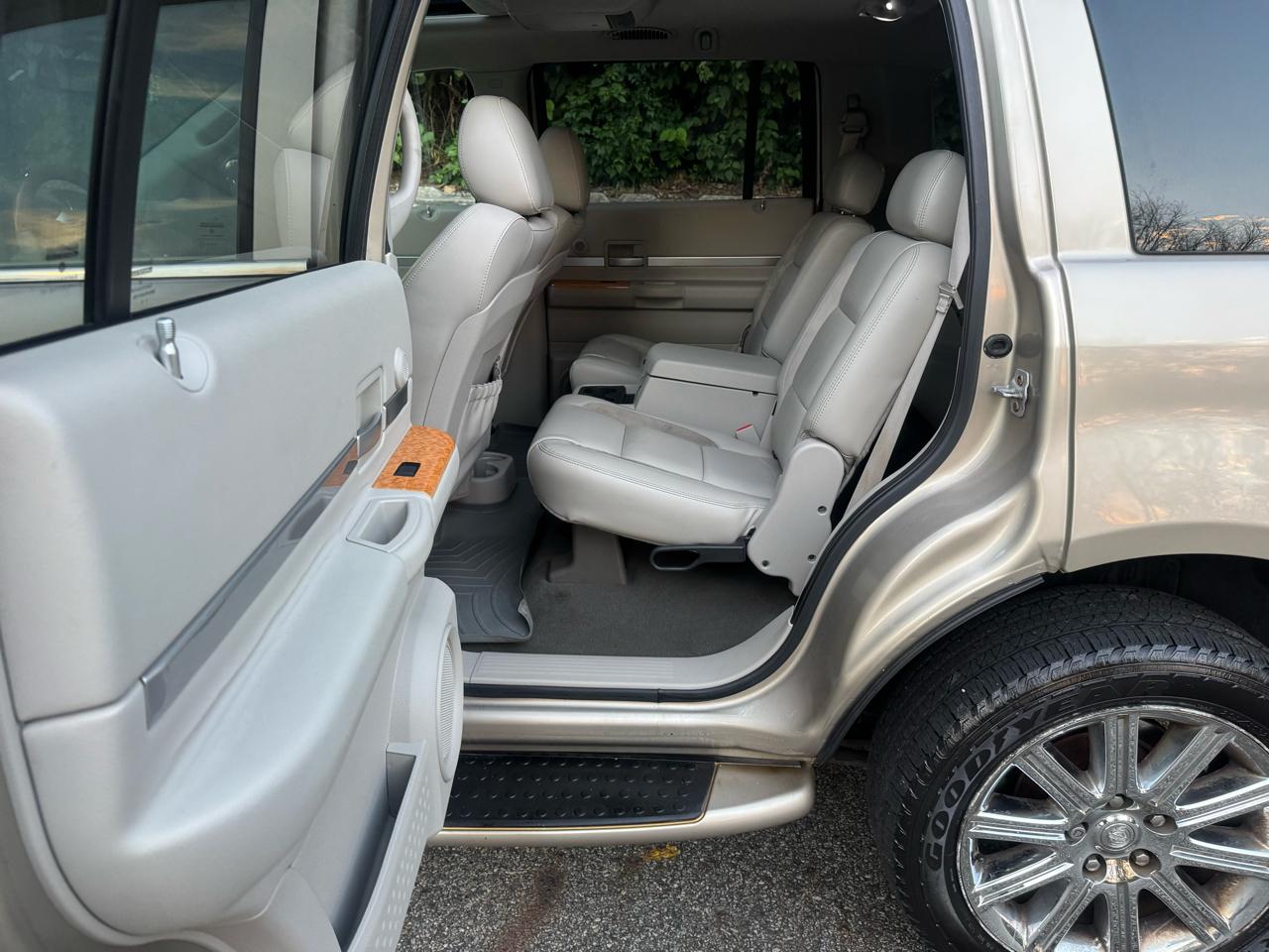 Chrysler Aspen Limited 4WD 2008
