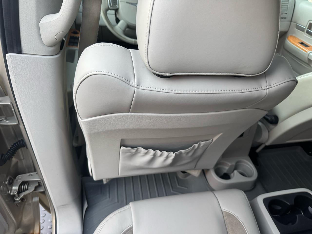 Chrysler Aspen Limited 4WD 2008