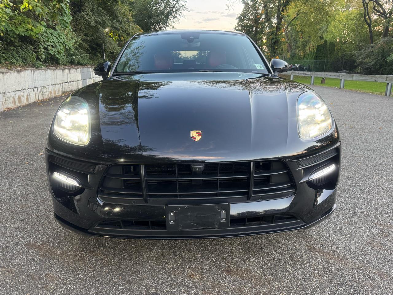Porsche Macan GTS 2021