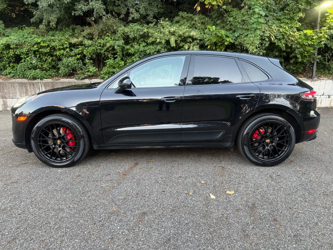 Porsche Macan GTS 2021