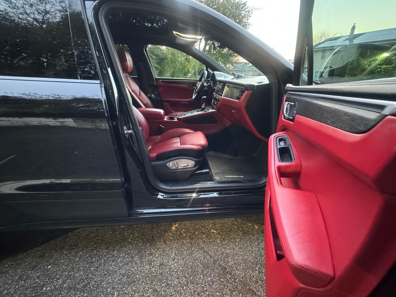 Porsche Macan GTS 2021