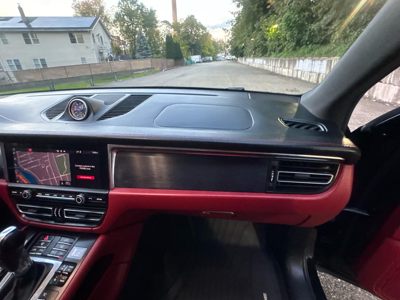 Porsche Macan GTS 2021
