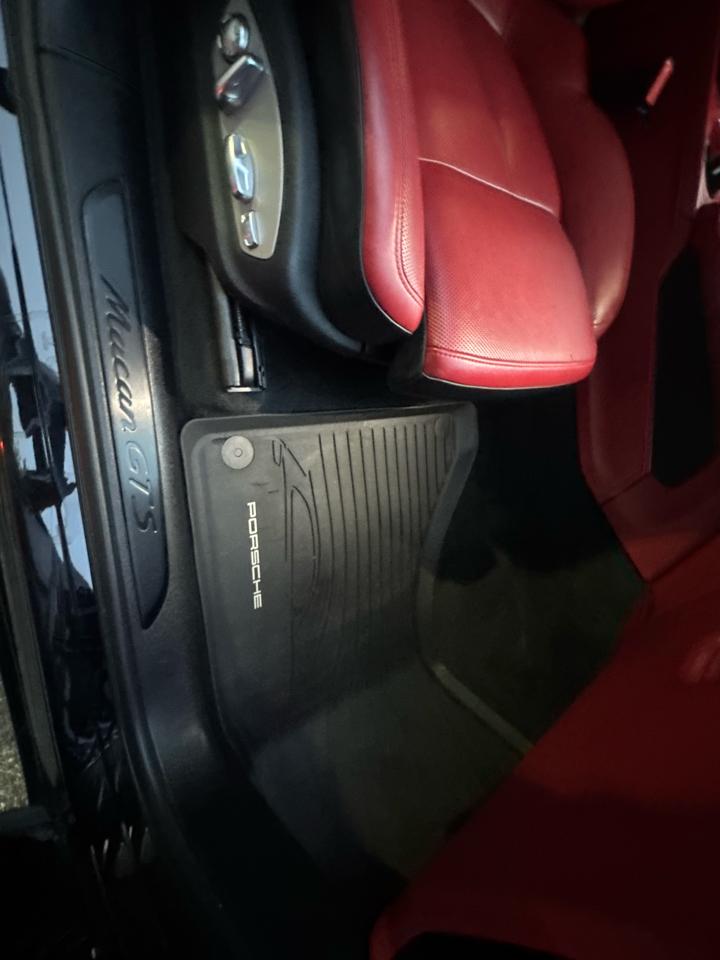 Porsche Macan GTS 2021