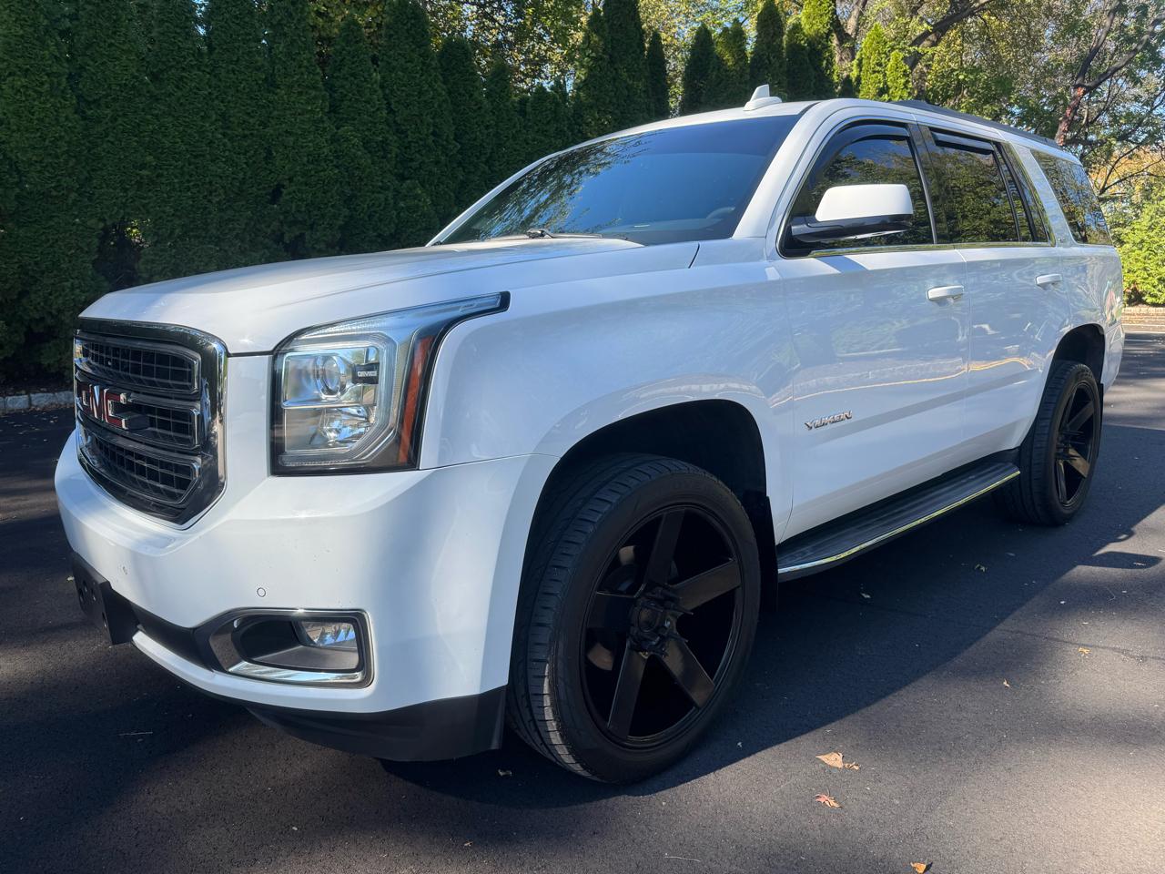 GMC Yukon SLT 4WD 2017