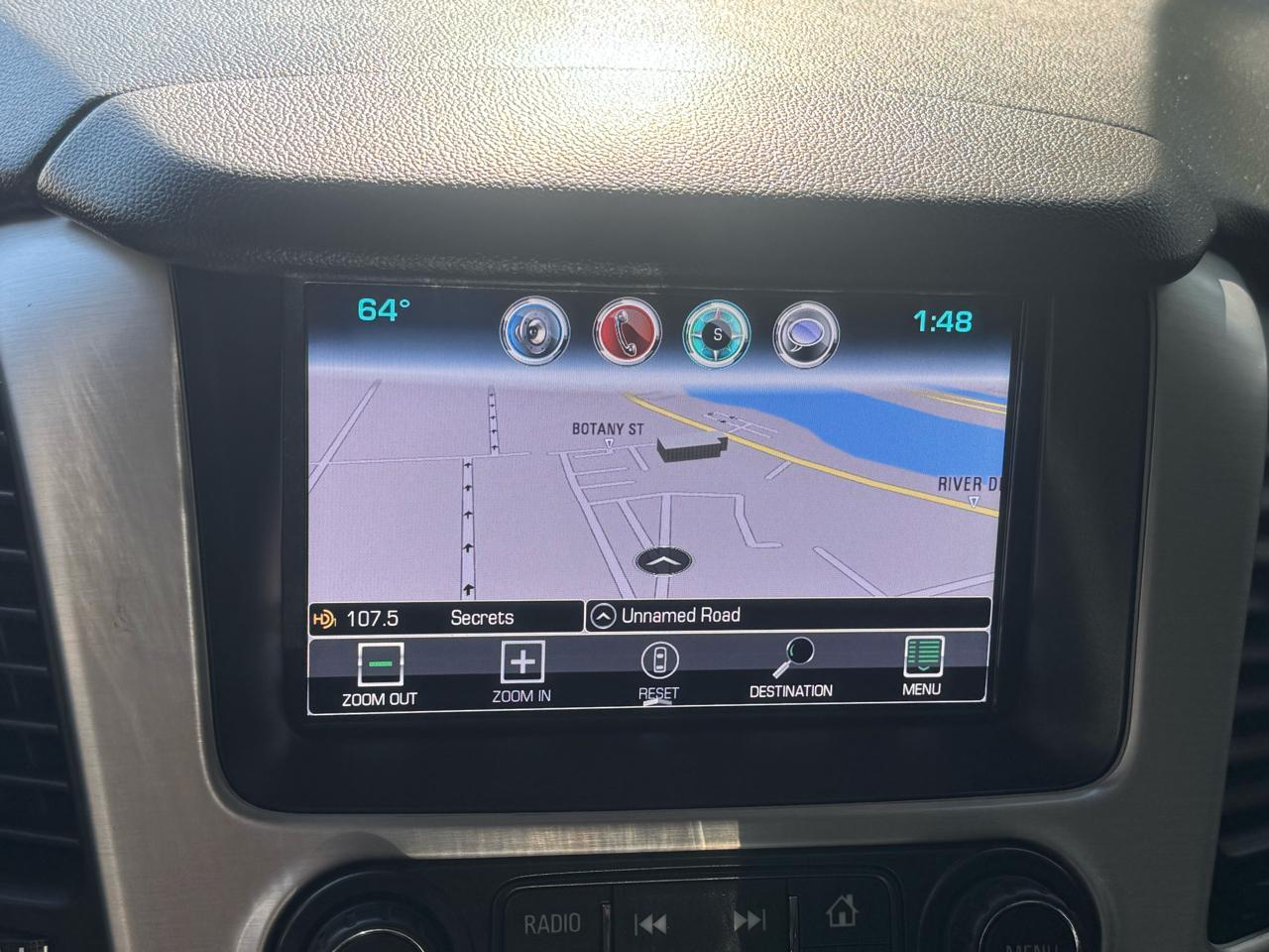 GMC Yukon SLT 4WD 2017