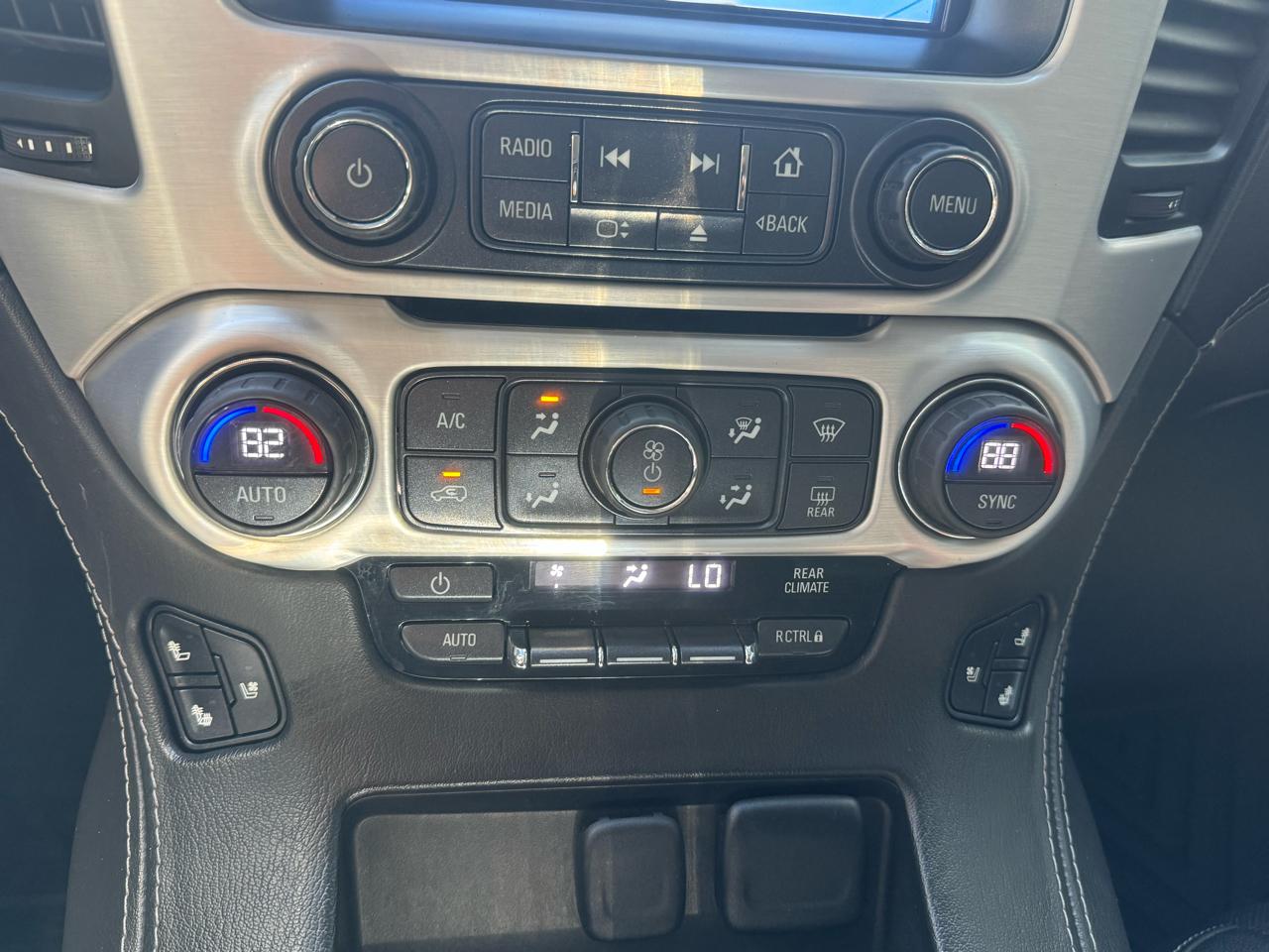 GMC Yukon SLT 4WD 2017
