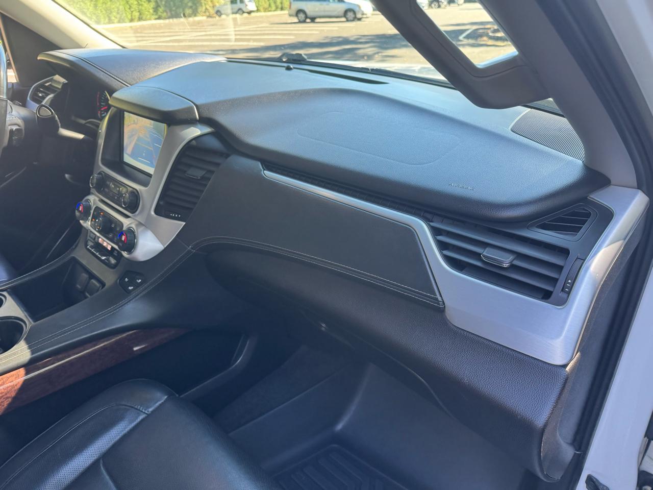 GMC Yukon SLT 4WD 2017