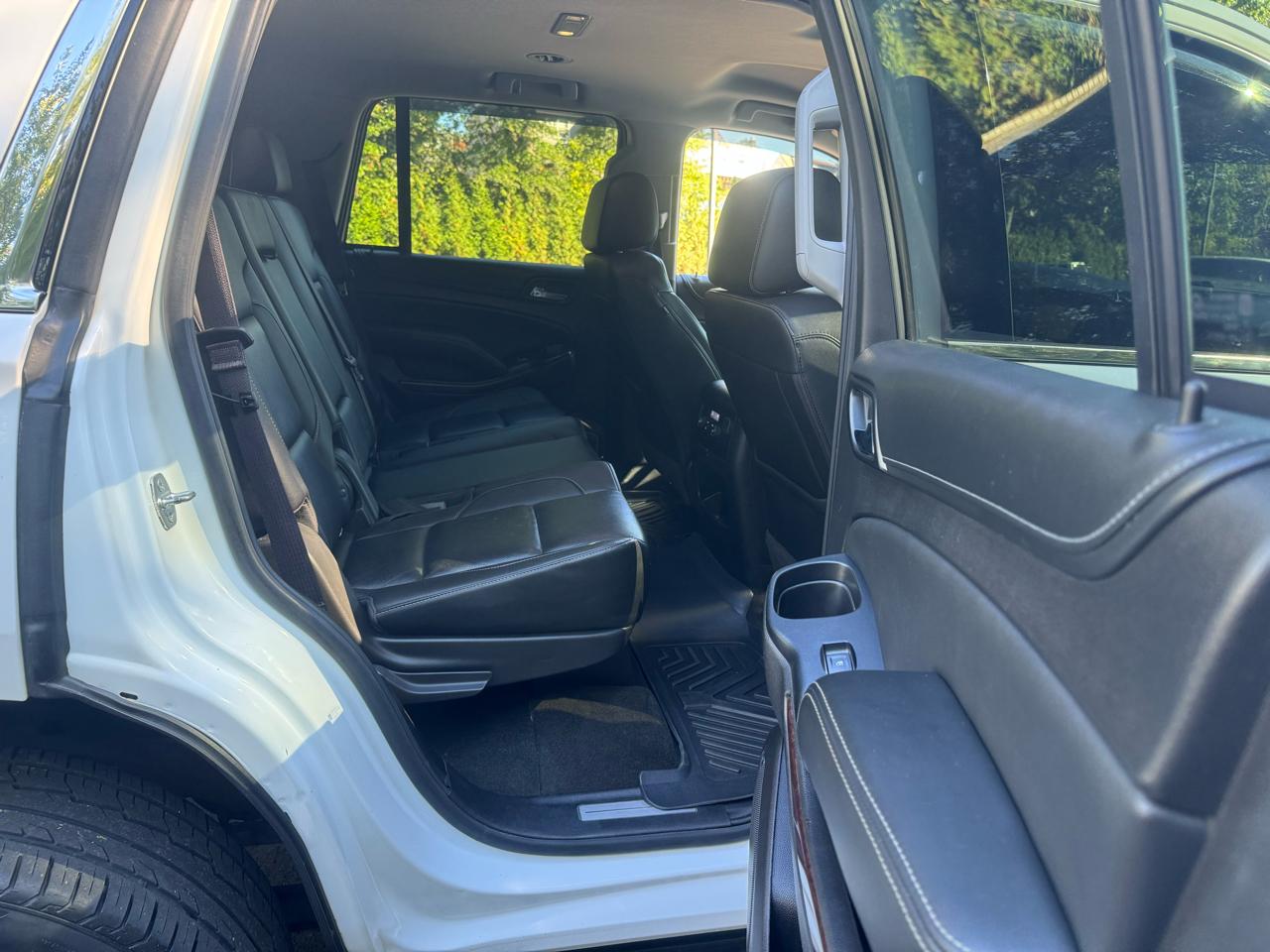 GMC Yukon SLT 4WD 2017