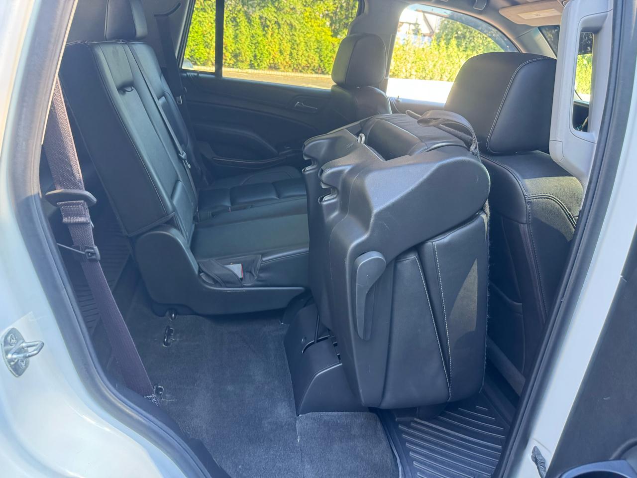 GMC Yukon SLT 4WD 2017