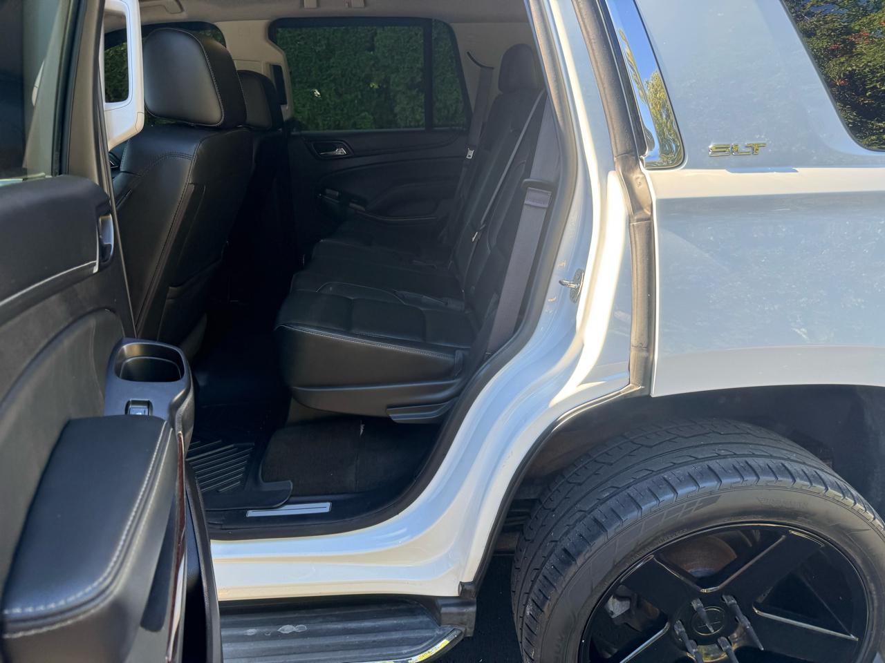 GMC Yukon SLT 4WD 2017