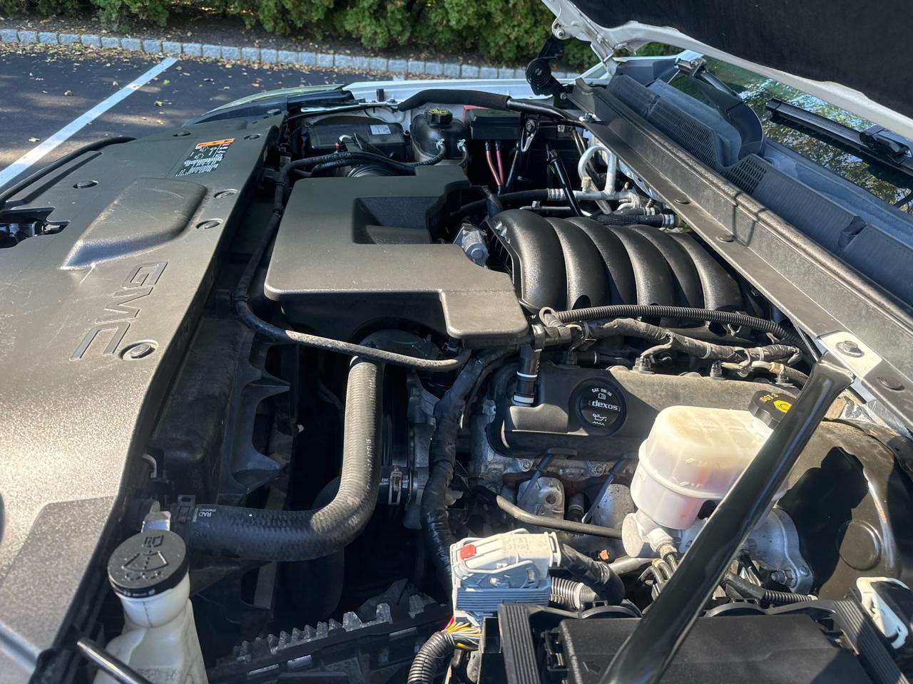 GMC Yukon SLT 4WD 2017