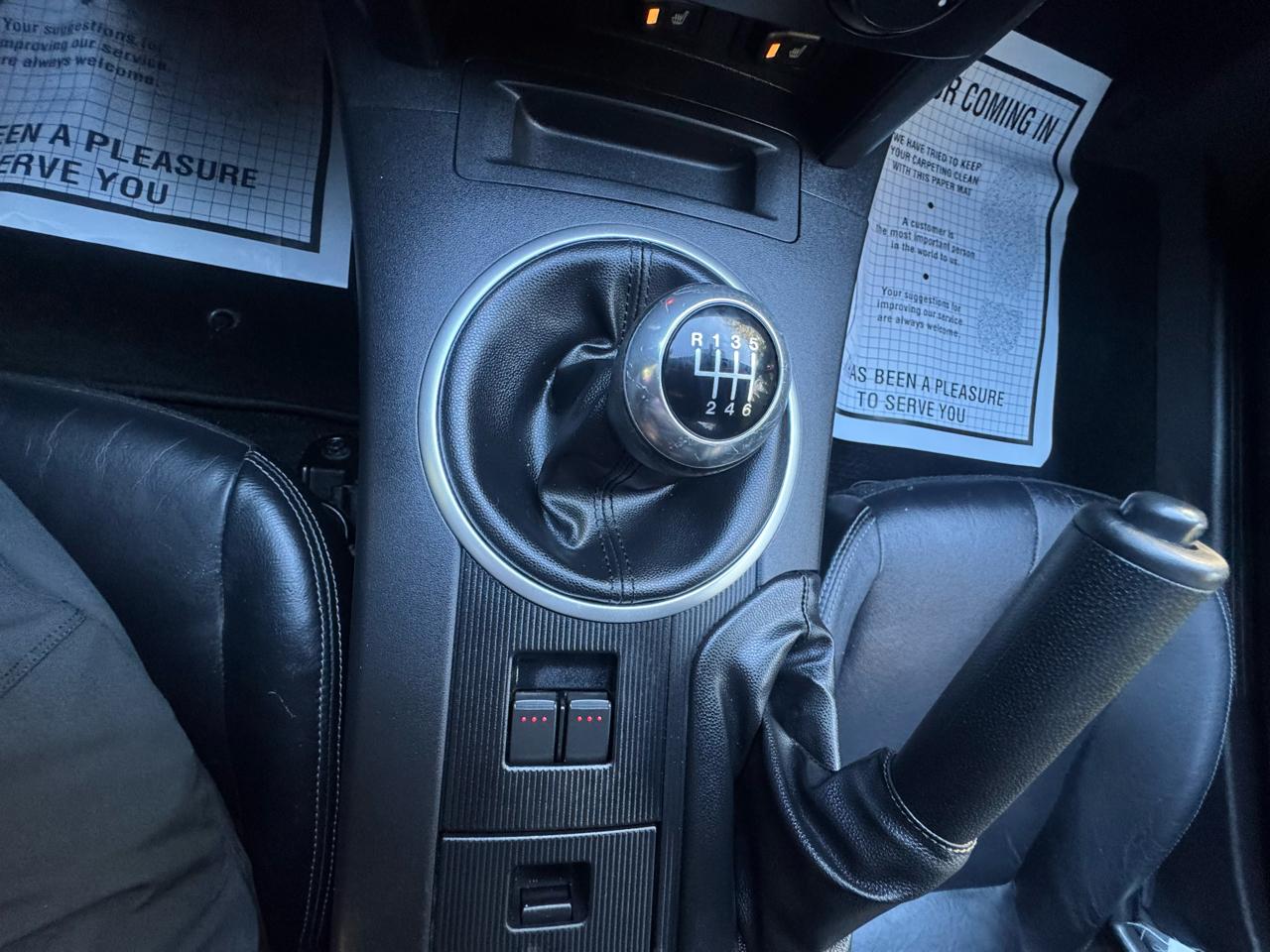 Mazda MX-5 Miata Touring Power Retractable Hardtop 2008