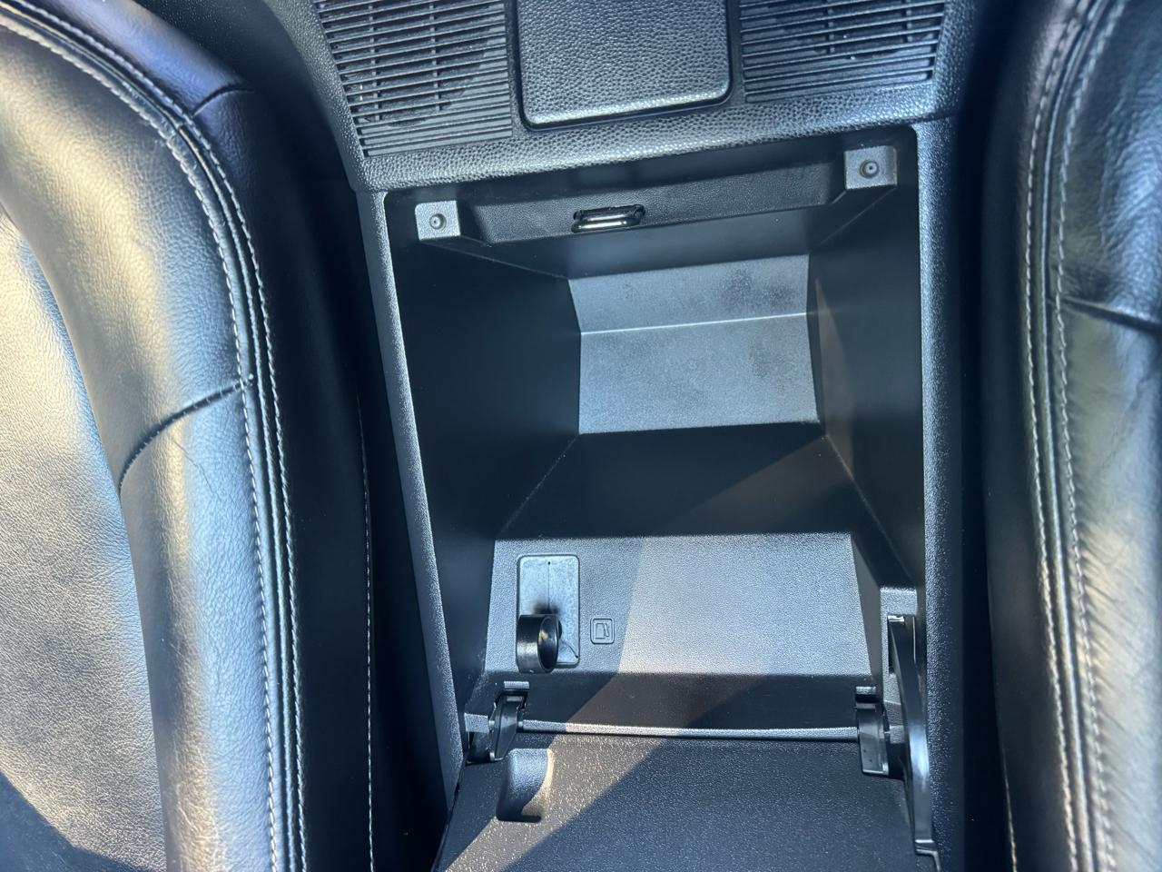 Mazda MX-5 Miata Touring Power Retractable Hardtop 2008