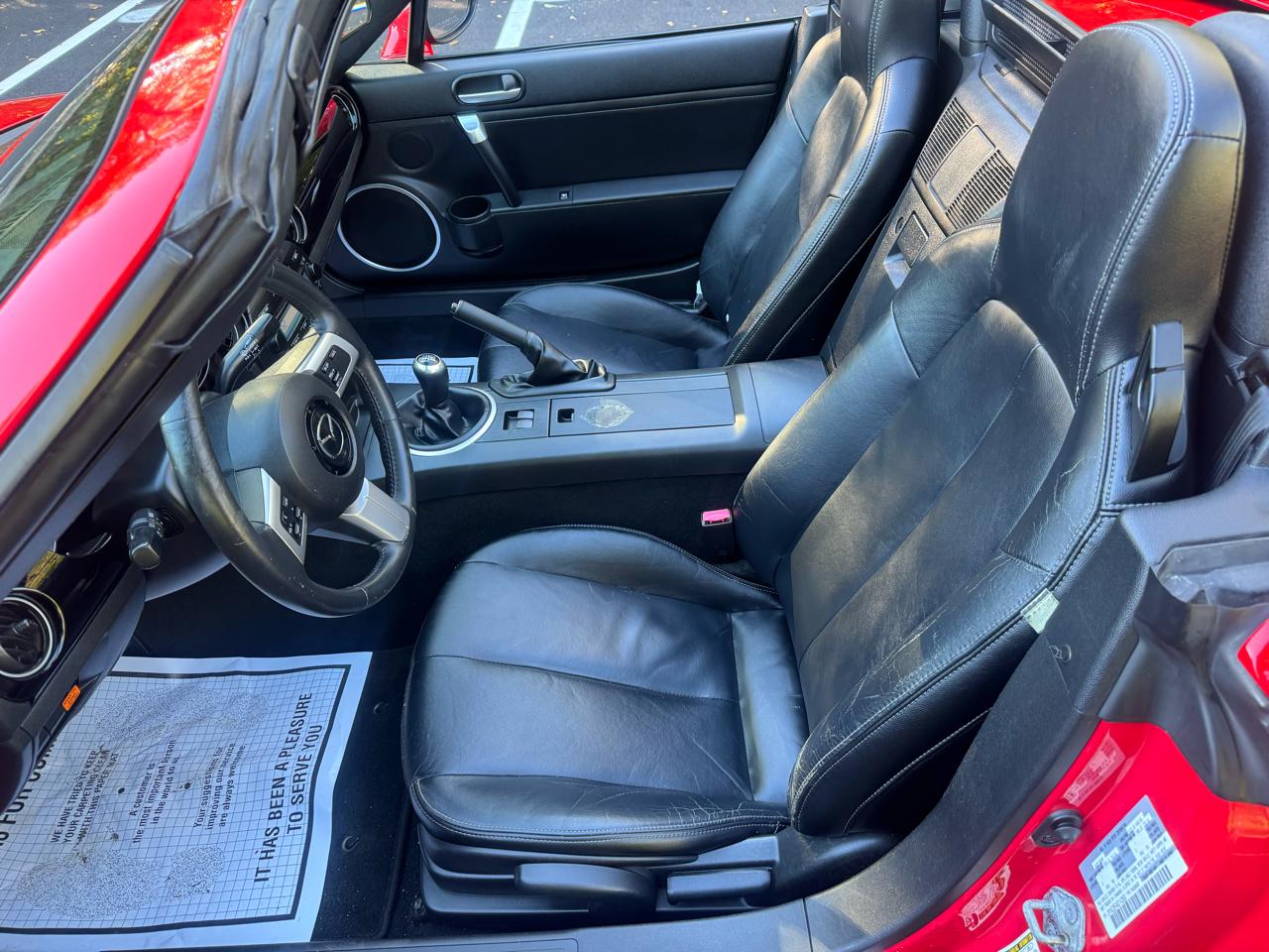 Mazda MX-5 Miata Touring Power Retractable Hardtop 2008