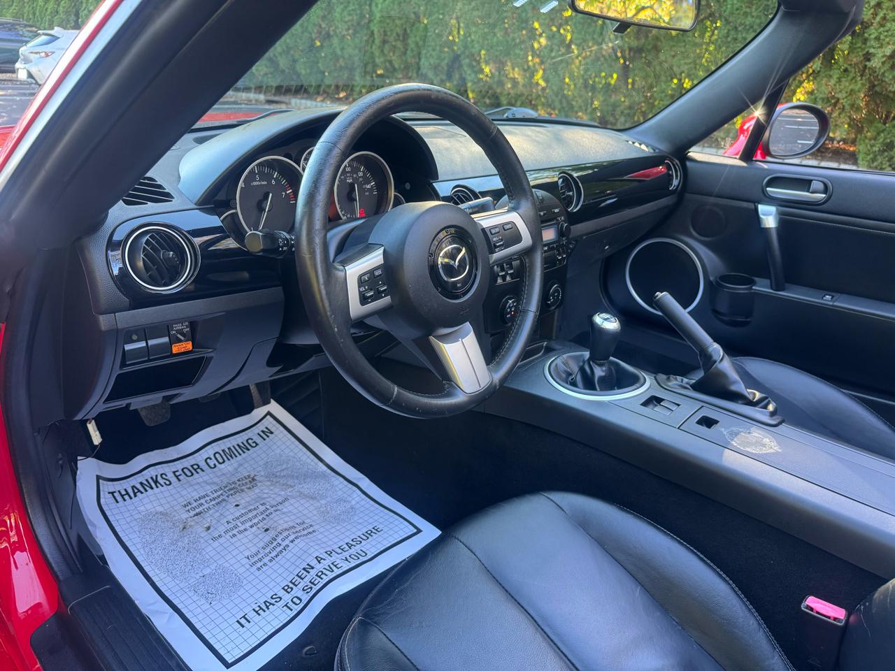 Mazda MX-5 Miata Touring Power Retractable Hardtop 2008