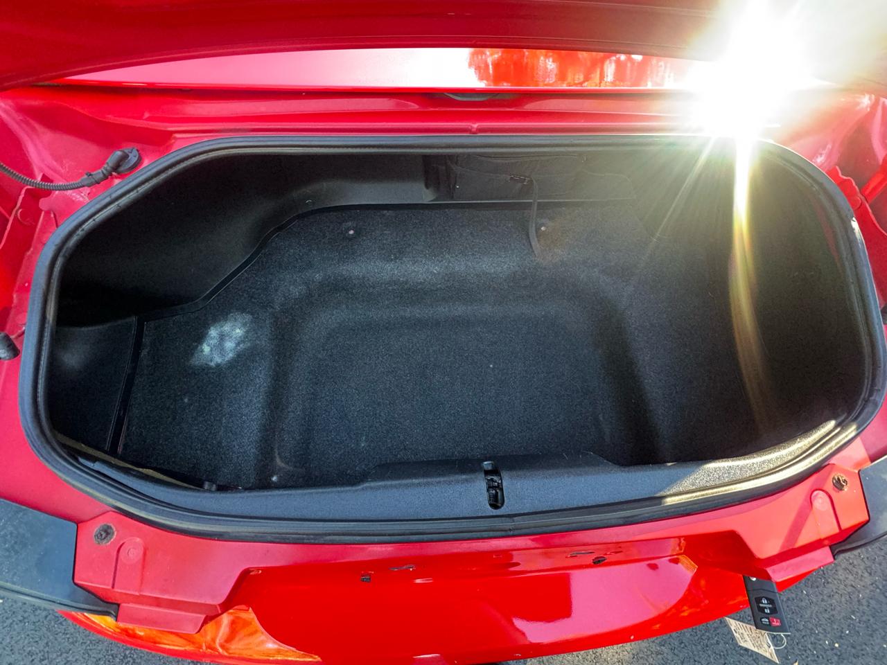 Mazda MX-5 Miata Touring Power Retractable Hardtop 2008