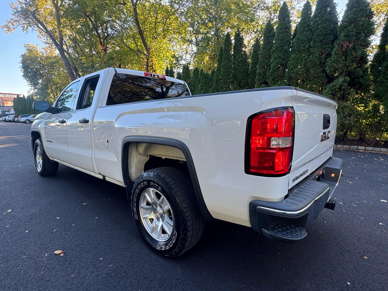 GMC Sierra 1500 Base Double Cab 4WD 2018