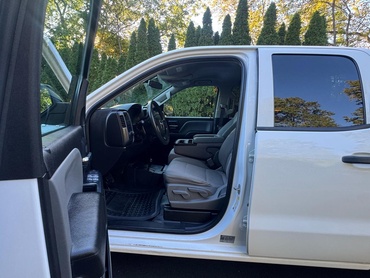 GMC Sierra 1500 Base Double Cab 4WD 2018