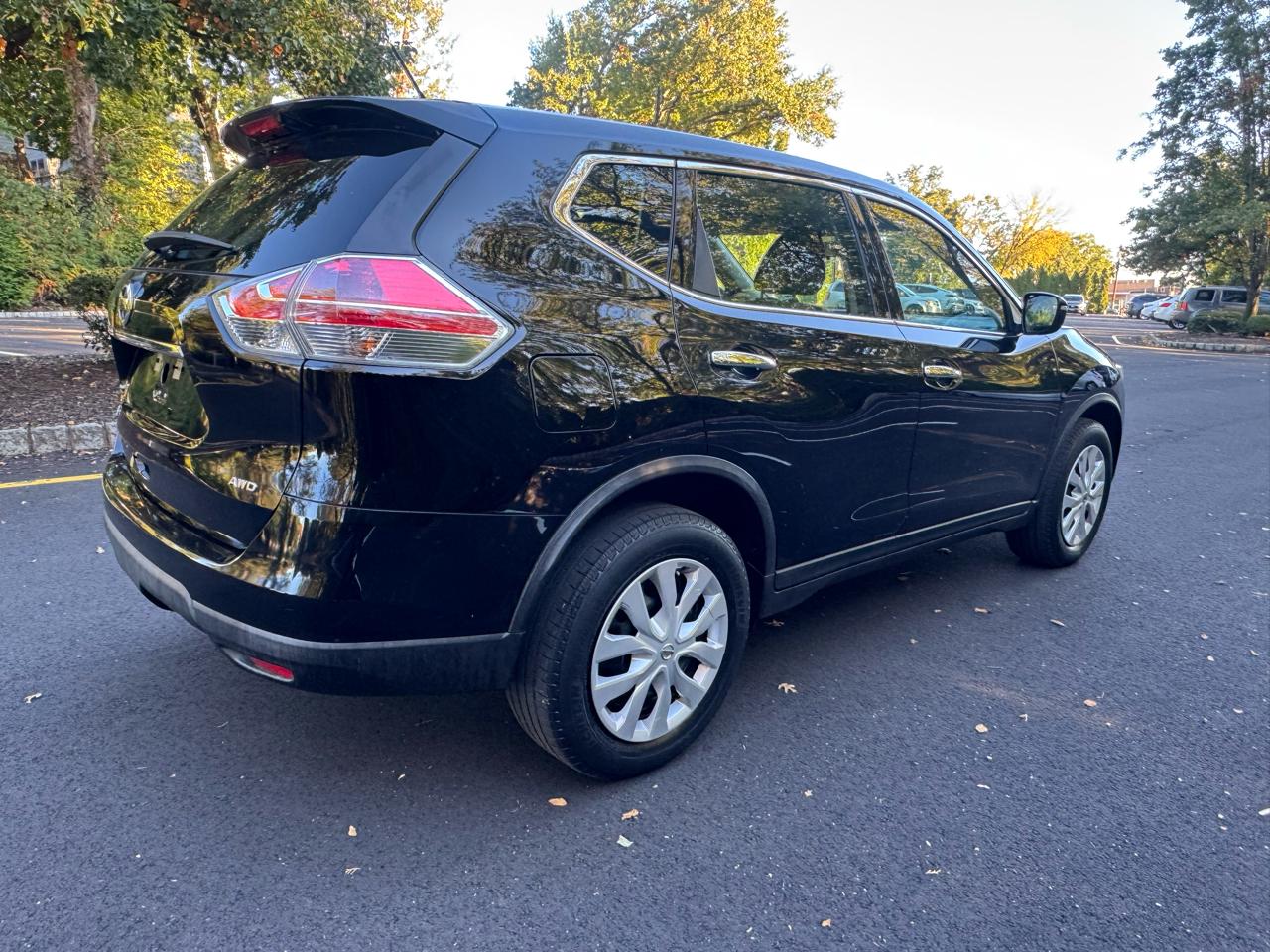 Nissan Rogue SV AWD 2015