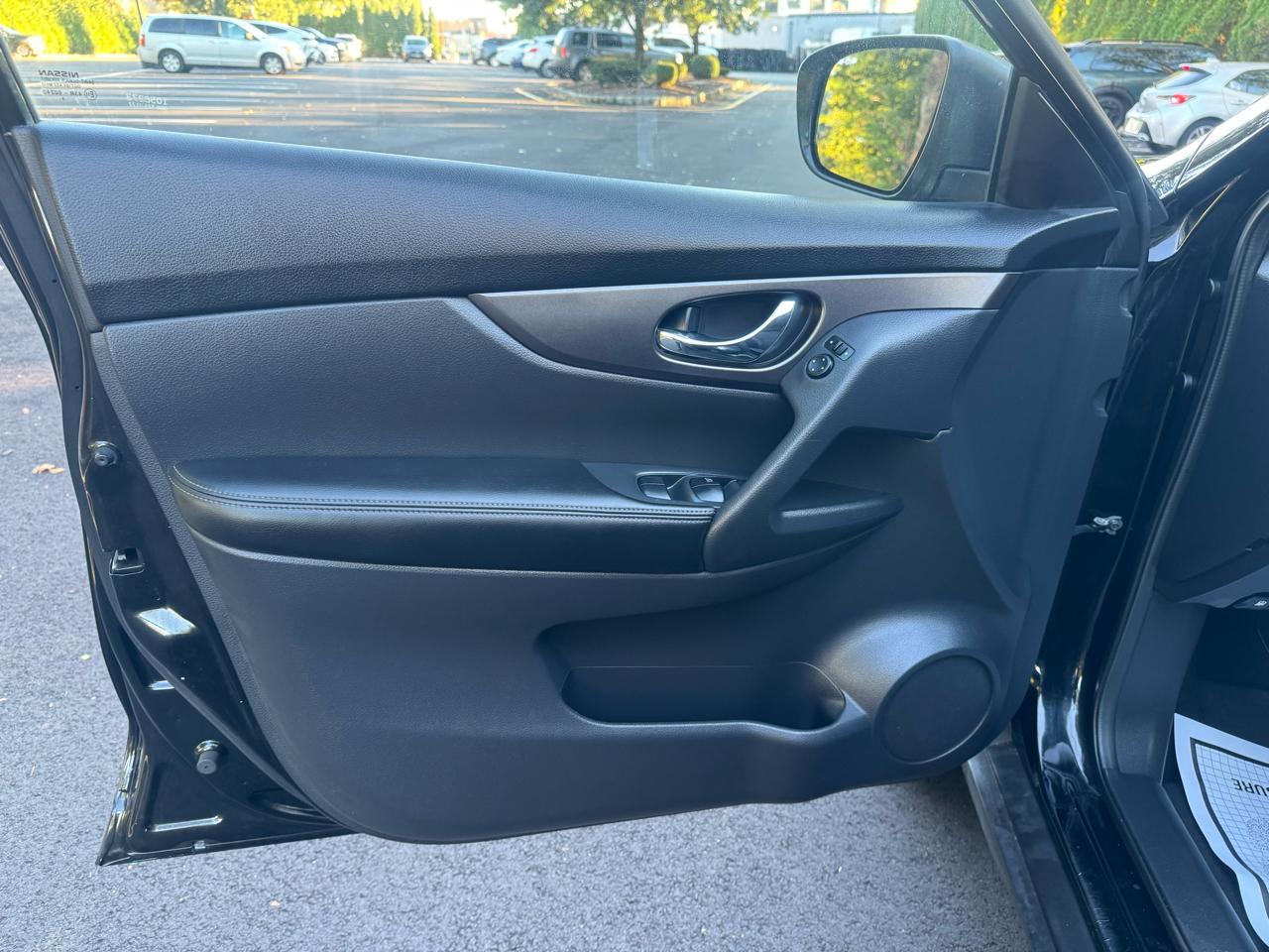 Nissan Rogue SV AWD 2015