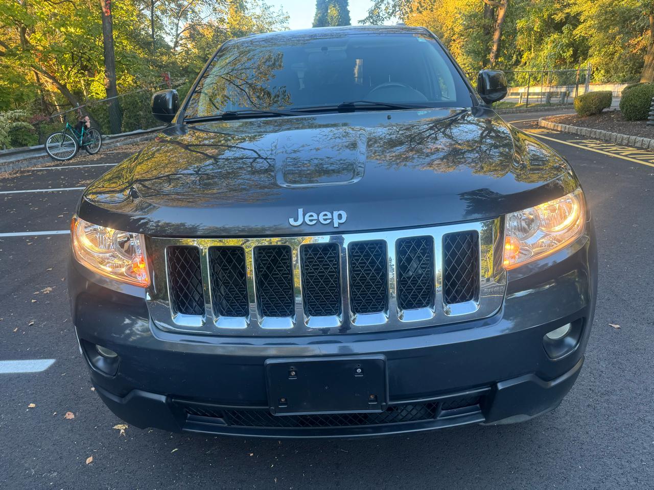 Jeep Grand Cherokee Laredo 4WD 2011