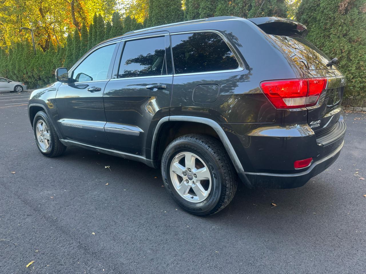 Jeep Grand Cherokee Laredo 4WD 2011