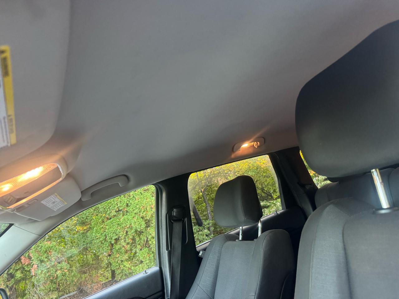 Jeep Grand Cherokee Laredo 4WD 2011