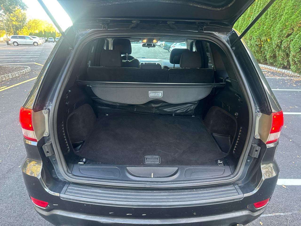 Jeep Grand Cherokee Laredo 4WD 2011