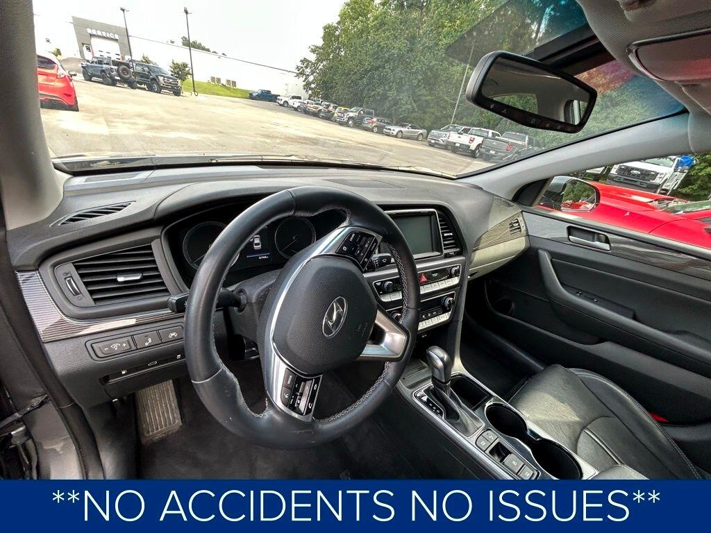2018 Hyundai Sonata Limited photo 2