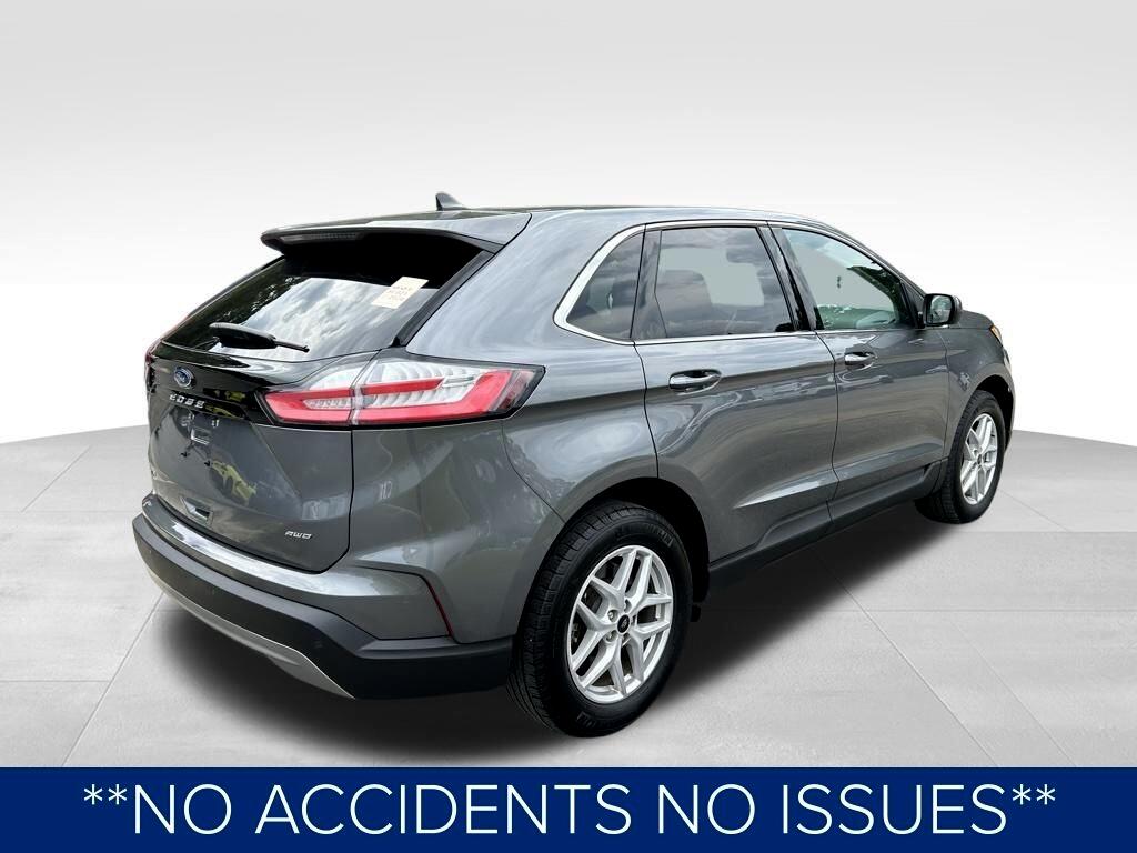 2024 Ford Edge SEL photo 3