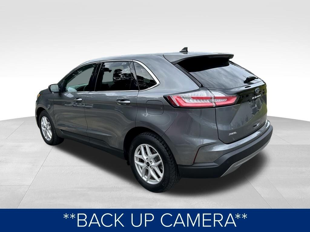2024 Ford Edge SEL photo 5