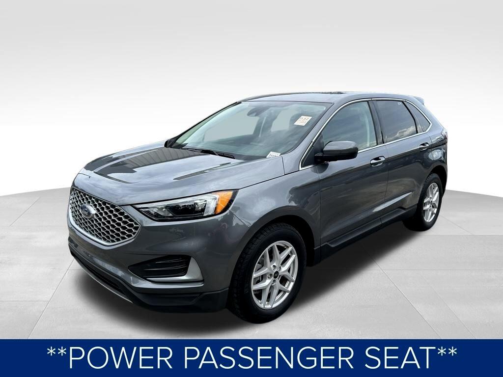2024 Ford Edge SEL photo 7