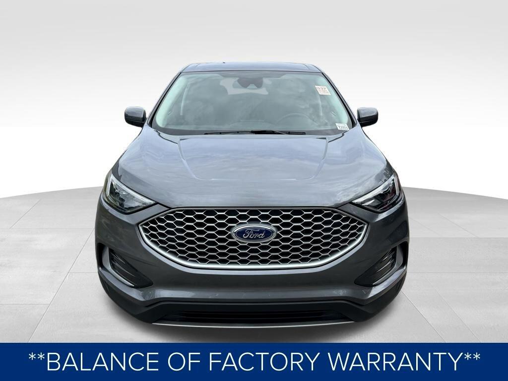 2024 Ford Edge SEL photo 8