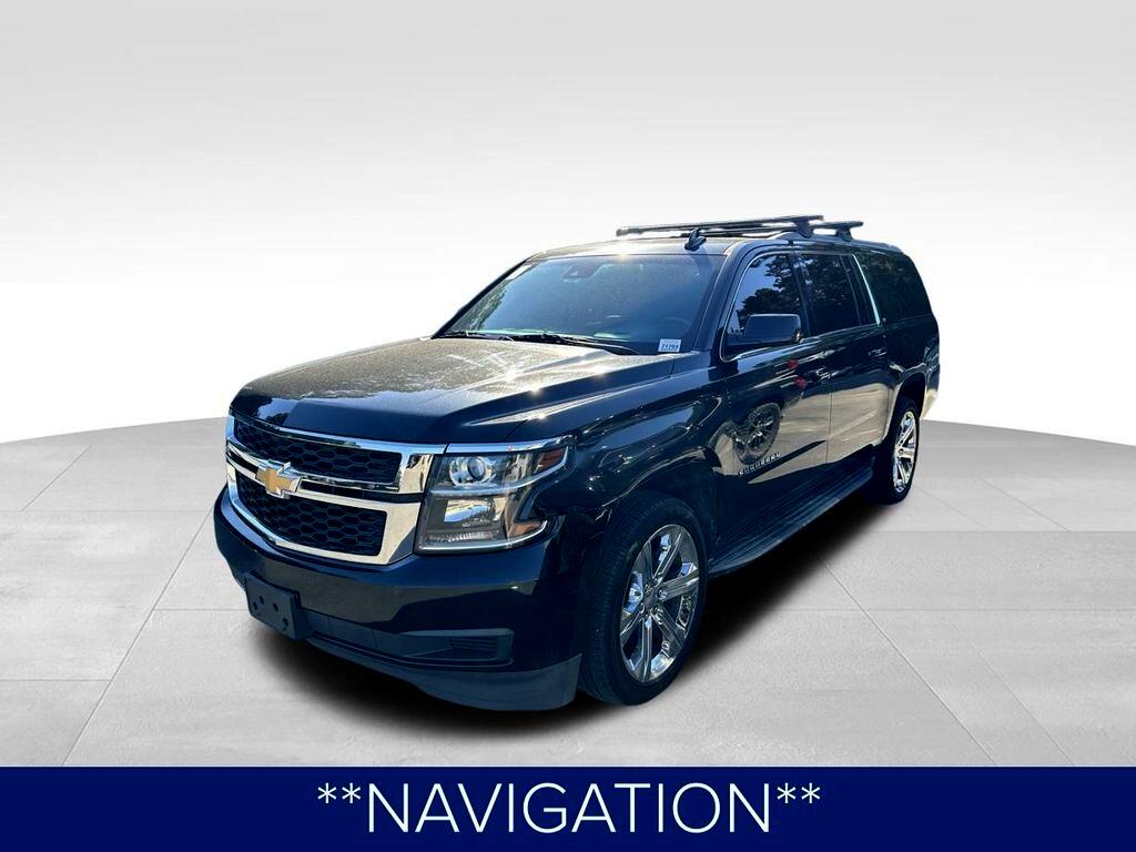 2019 Chevrolet Suburban LT photo 4