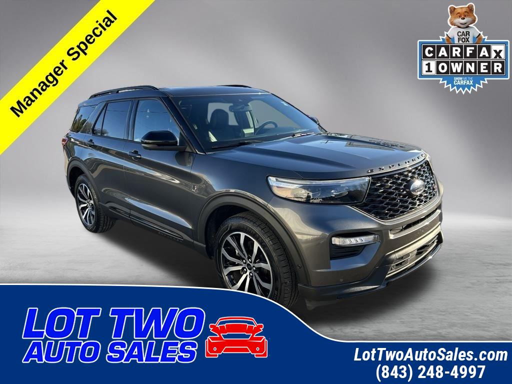 2020 Ford Explorer ST's photo