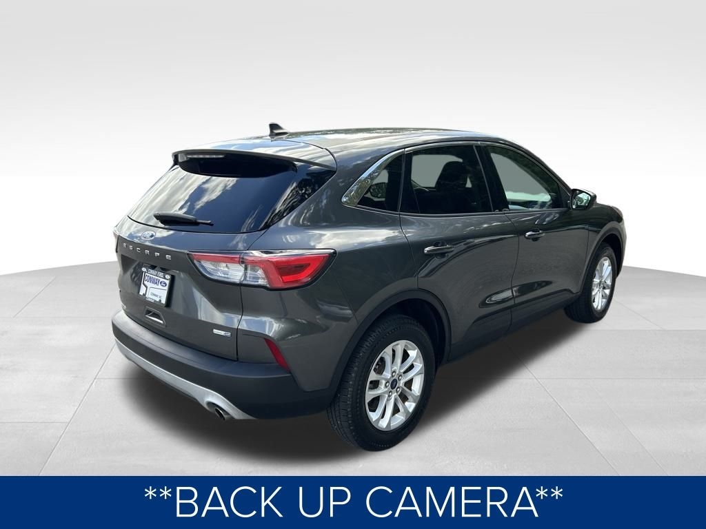 2020 Ford Escape SE photo 4