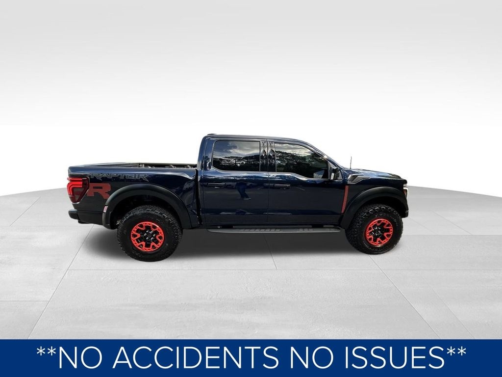 2025 Ford F-150 Raptor photo 3