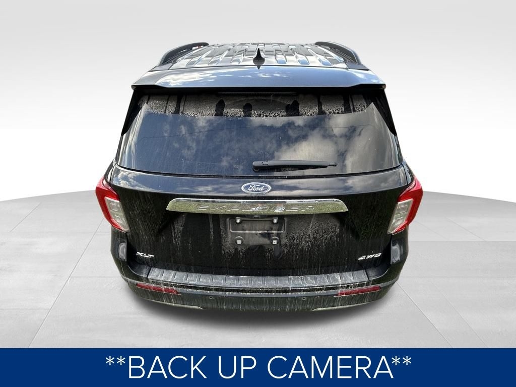 2023 Ford Explorer XLT photo 4