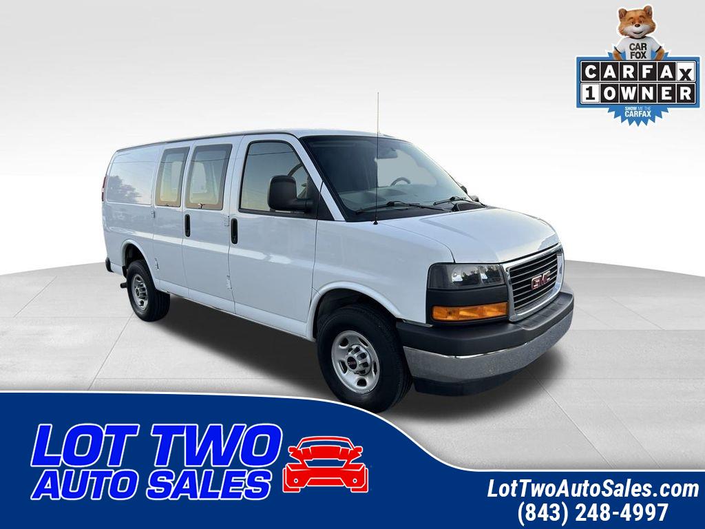 2023 GMC Savana Cargo Work Van's photo