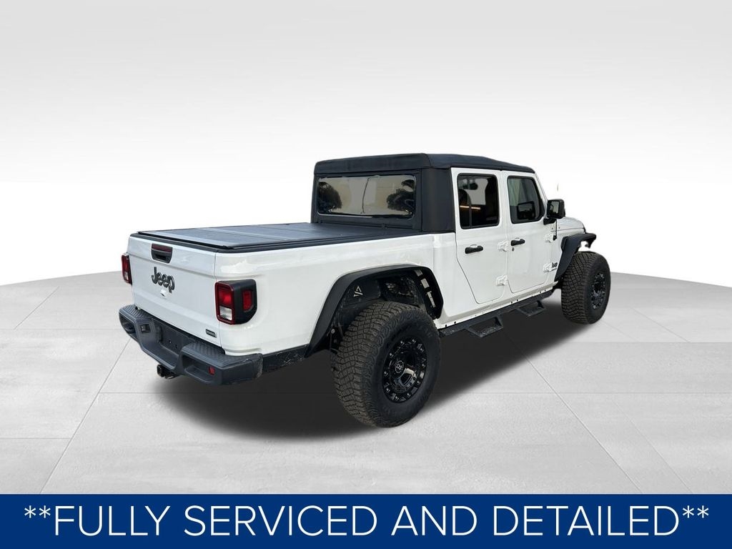 2022 Jeep Gladiator Overland photo 4