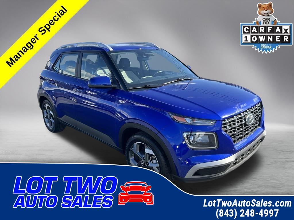 2024 Hyundai Venue SEL's photo