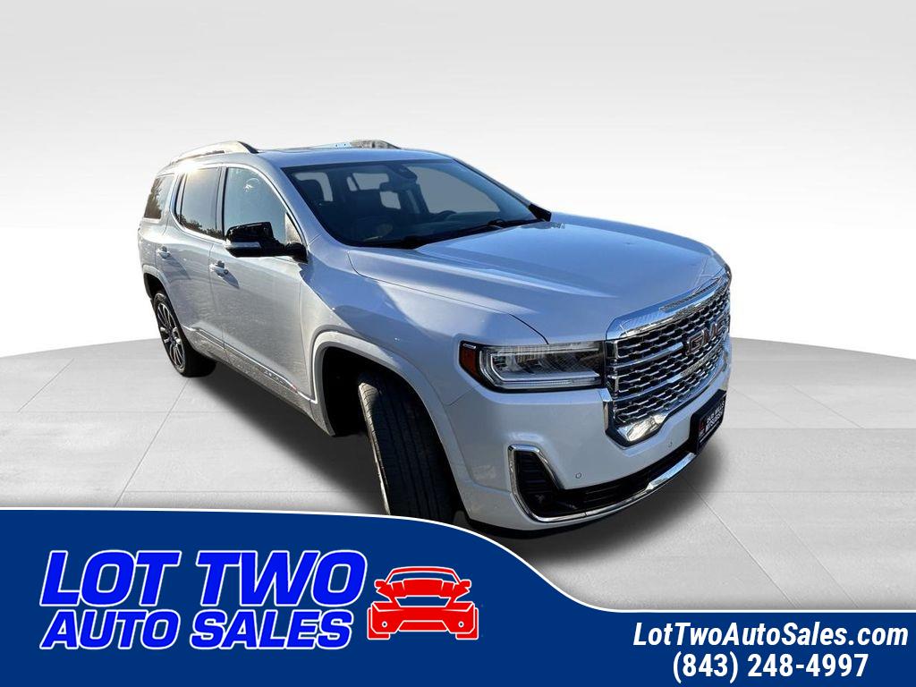 2022 GMC Acadia Denali's photo