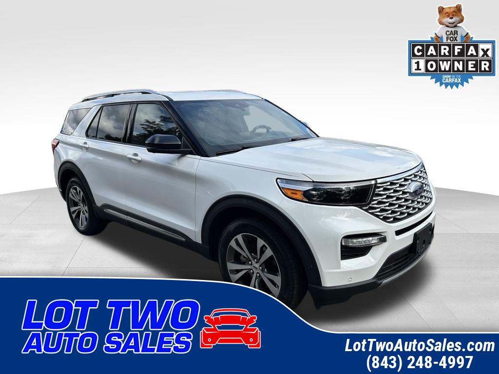 2020 Ford Explorer Platinum's photo