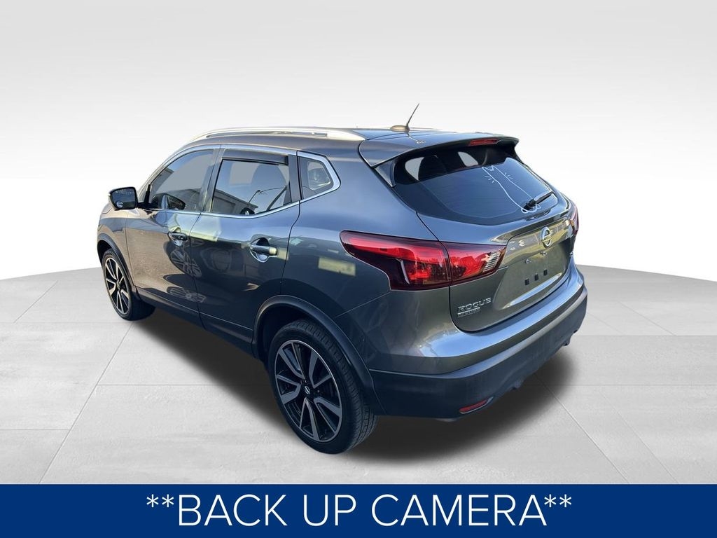 2017 Nissan Rogue Sport SL photo 4