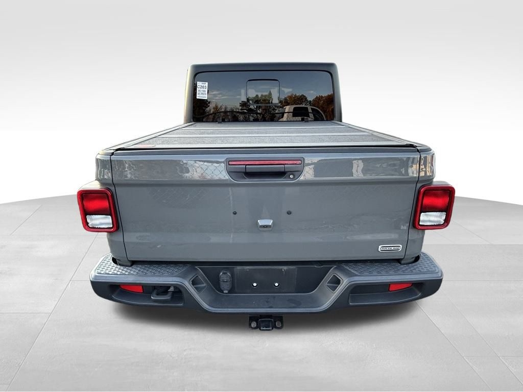 2023 Jeep Gladiator Overland photo 3