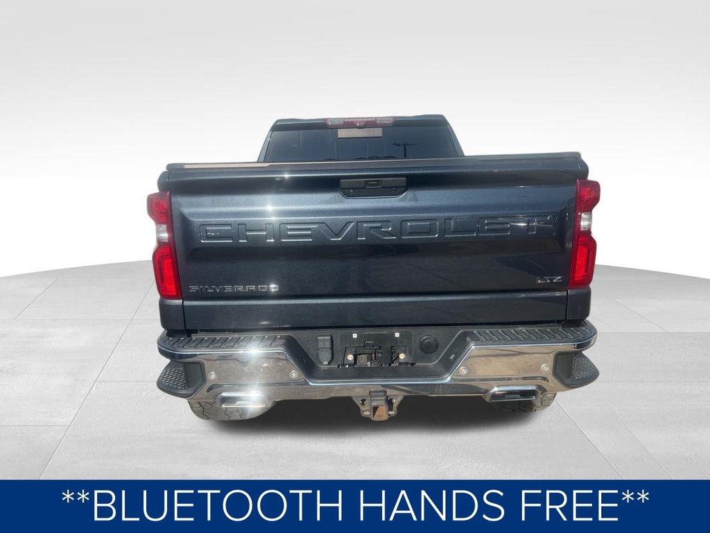 2020 Chevrolet Silverado 1500 LTZ photo 2