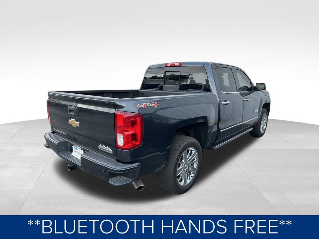 2017 Chevrolet Silverado 1500 High Country photo 3