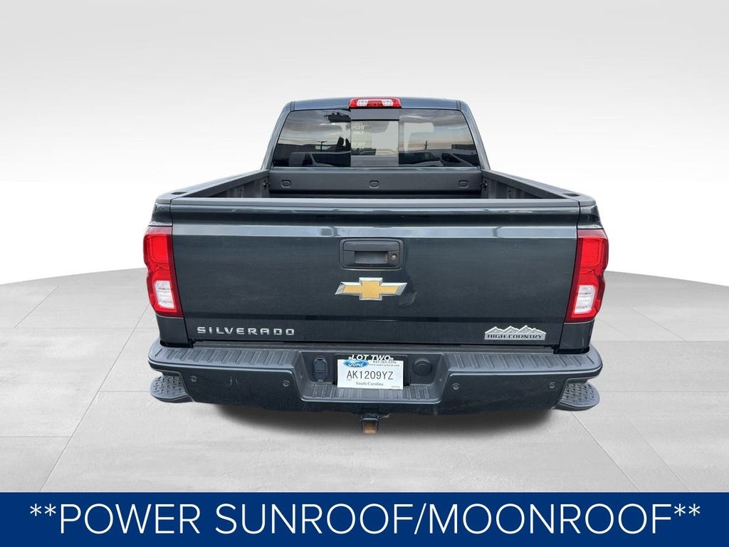 2017 Chevrolet Silverado 1500 High Country photo 4